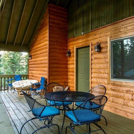 Lovely Log Cabin With Fire Pit! Duck Creek Village Exterior photo